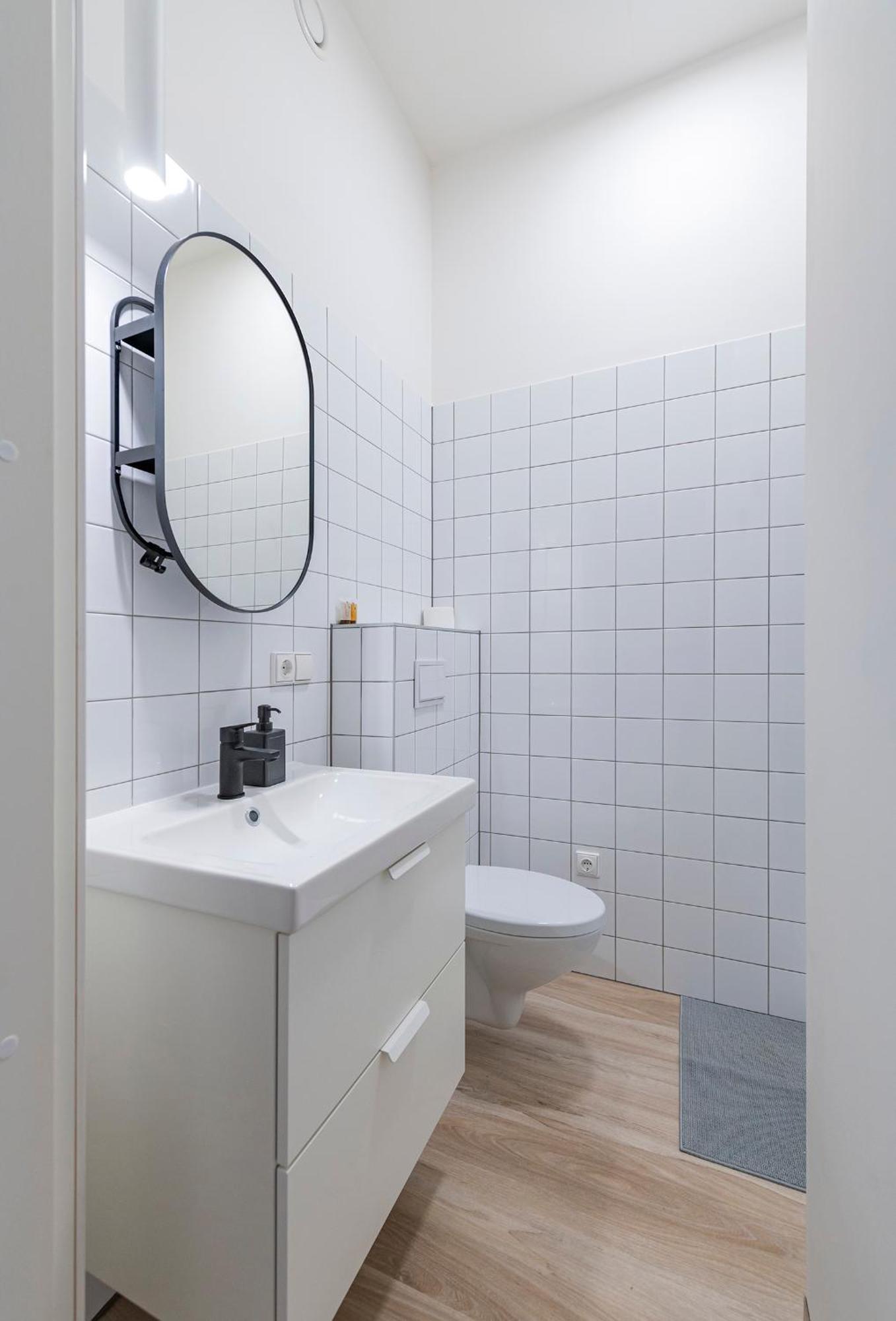 Uab Laisves Alejos Viesbutis Apartment Kaunas Exterior photo